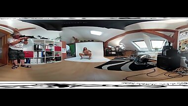 Perfect babe Ornella Morgan 3DVR360 video from photoshoot before masturbat