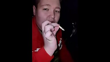 I SMOKE AND LIKE ME