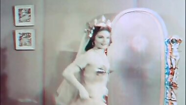 Vintage burlesque in 3D!