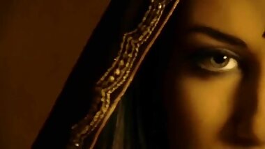 8D sound: Indian mythological story of Bollywood actress as Godess Parvati