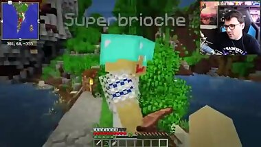 STEVE 27CM DANS LE CUL D'AXEL